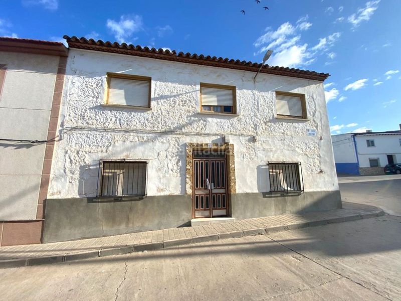 Foto b11d5ce8-c225-429f-a21d-a5f796dde182. Casa a Campo de Criptana