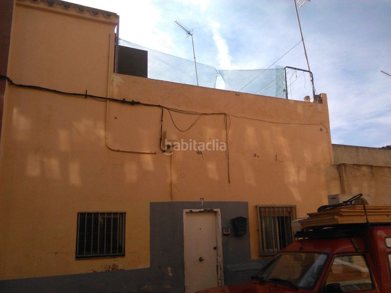 Foto 1d5c15b0-9638-402e-9840-ed918c5a3d5d. Casa a El Pedró Cornellà de Llobregat
