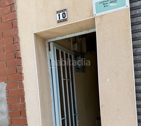 Foto 4abebb00-7009-445b-9071-471a6f5c44f0. Pis a Can Puiggener Sabadell