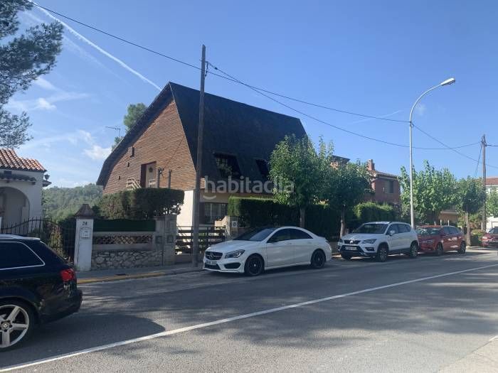 Foto bc012888-5709-498d-a262-d346de004a61. Casa a Cervelló