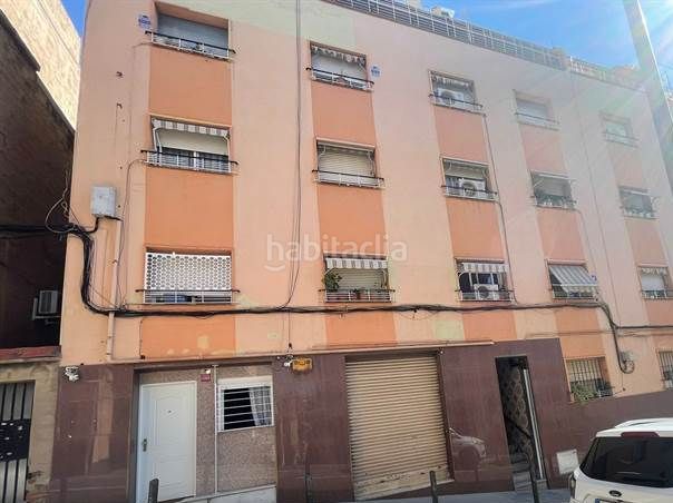 Foto 41e0ab03-110a-4c40-bc48-2323d0e48e23. Apartament a Sant Crist Badalona