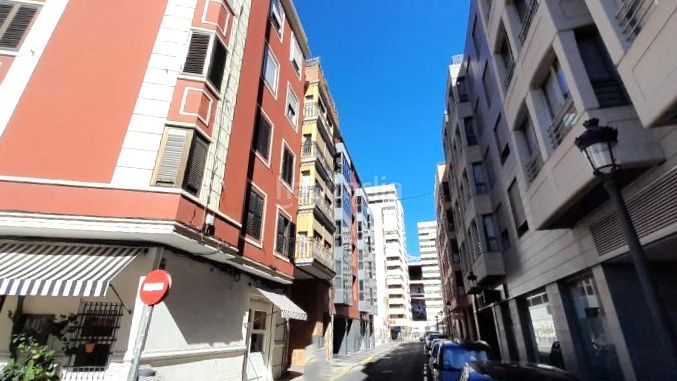 Foto b07dcaf9-f5fc-4e32-9bec-174f99617e0d. Aparcament cotxe a Mestalla Valencia