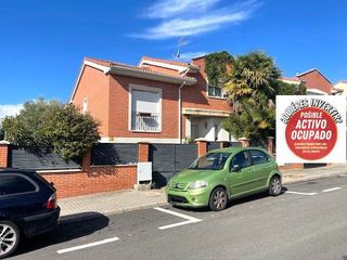 Chalet à Cabanillas del Campo