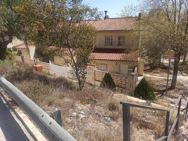 Foto 5e509108-896d-45db-9611-c03f1a4b1627. Xalet a San Crispín-Huerta Nueva-Estación Elda