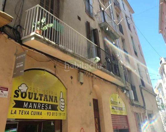 Foto f79eb18f-9bce-4929-9a2a-36c24fdec065. Apartamento en Barri Antic Manresa