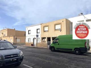 Casa adossada  Lomas las
