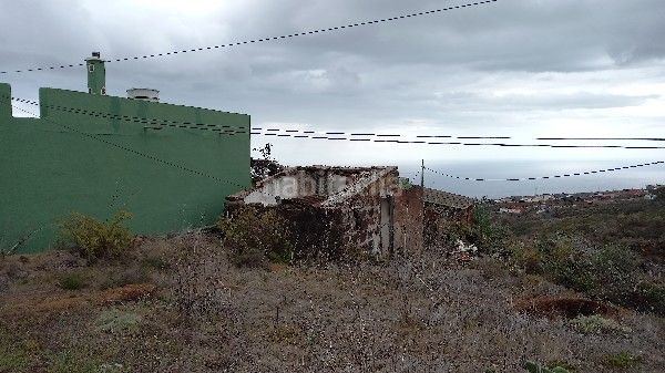 Foto ef849423-8c9e-4f9a-be0a-9a2eff7738c1. Reihenhaus in La Esperanza - Llano del Moro Rosario (El)