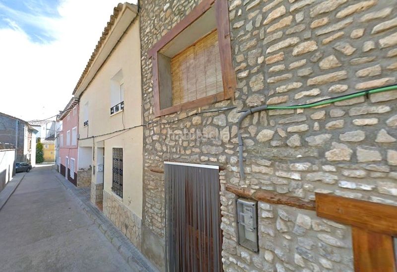 Foto 569b91c9-a737-4301-b290-4c626842e2e9. Casa adosada venta casa en Lanaja