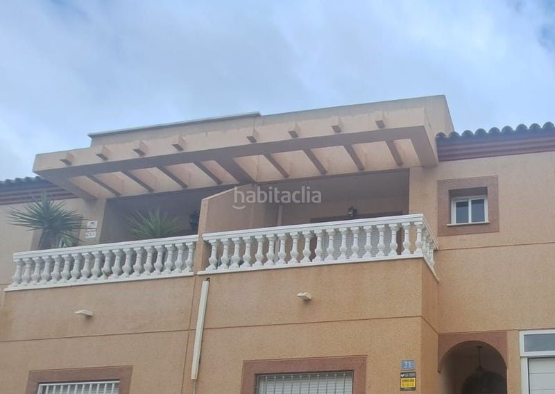 Foto 8a5b686f-ab48-48b2-a85c-61804d9cefd7. Casa adossada a Mojonera (La)