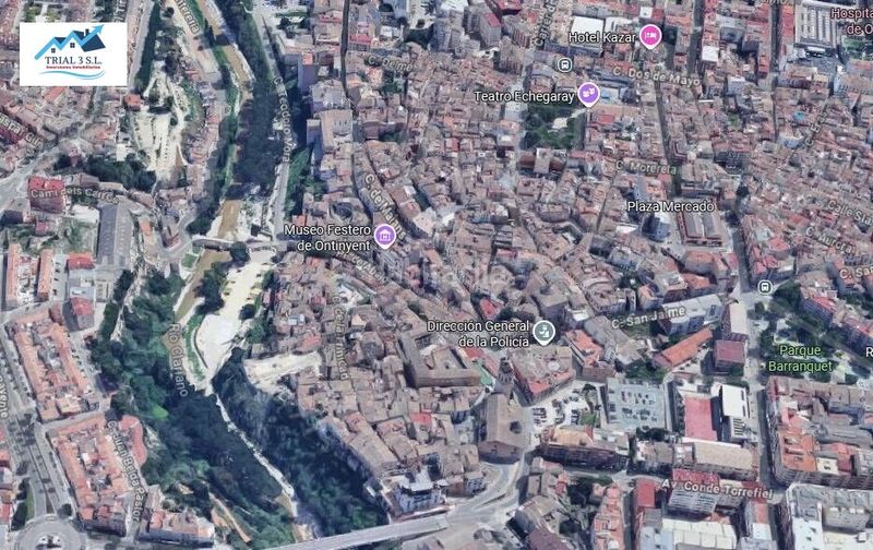 Foto da7cddf7-a6de-44d3-b376-8580234d4f24. Casa adossada a Centro Ontinyent