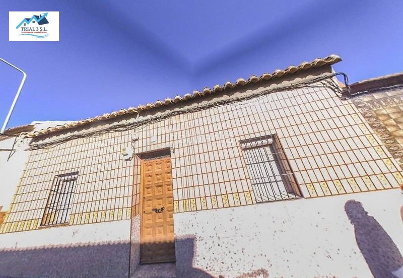 Foto e51a03fe-8b0d-40d3-b50d-c9ebf70b288d. Casa amb aparcament piscina a Las Mercedes - El Carmen Puertollano