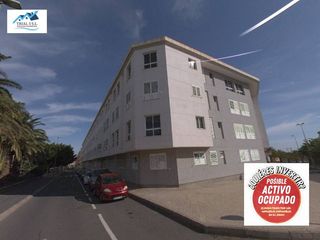 Pis  Calle salvador cuyas. Venta piso en santa lucia de tirajana  las palmas