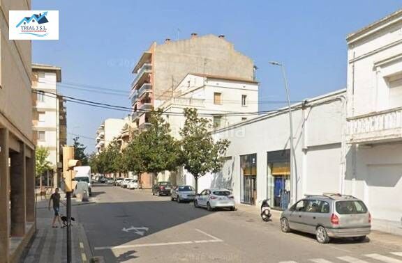 Foto b3bc7abb-86af-49a1-9a23-a94ca93d6609. Pis a Balaguer