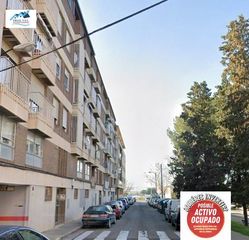 Parking coche en Miralbueno