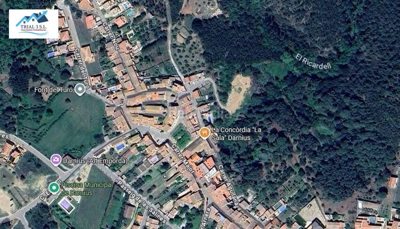 Foto 111e4f3a-6f9f-4f4e-9736-fa2e269b14b6. Casa amb aparcament a Darnius