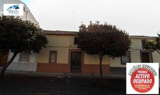 Haus  Calle cervantes. Venta casa en don benito  badajoz
