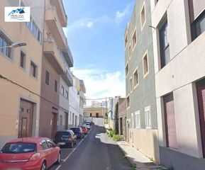 Parking voiture à Juan XXIII. Venta de garaje en arucas las palmas