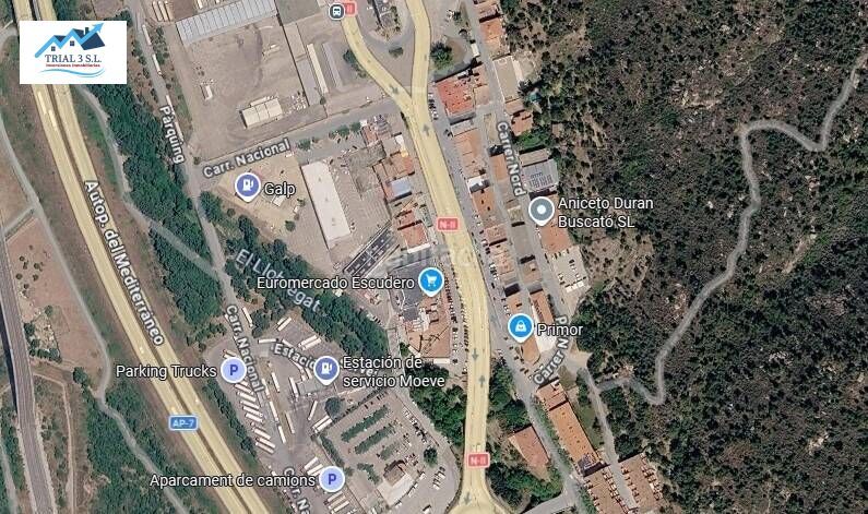 Foto ac4da5ad-1fc6-4c5b-8be1-0434b5b5da23. Local comercial a Jonquera (La)