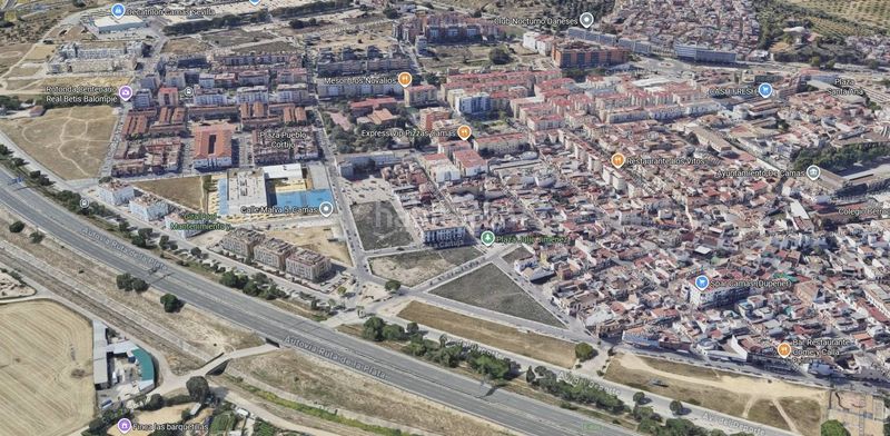 Foto c5eab412-9338-4c35-9c41-c0a5af31162d. Pis a Centro - Barriada Mallorca Camas