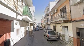 House  Calle calle coronil. Venta casa en sevilla