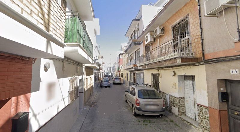 Foto 18f1dd0b-8d01-49d0-9f6c-c4fc8df9e6ec. Casa a La Plata Sevilla