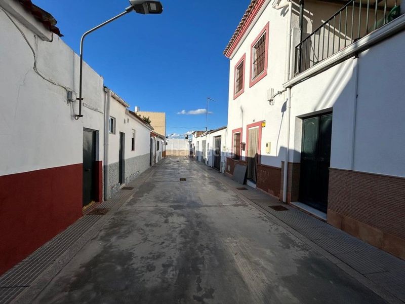 Foto 4cb1e54b-7f88-4986-b1b4-8ba2aed21fb3. Apartament a Chucena