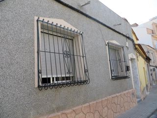 Casa adosada en La Ñora