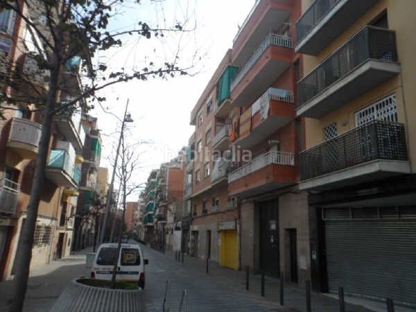 Foto 50004168-5c3f-480a-b617-383416648cf9. Apartament a La Salut Badalona