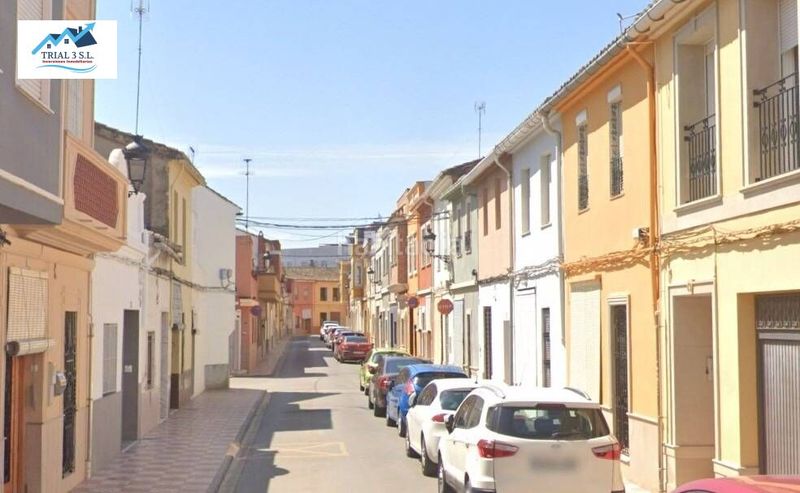 Foto 5e79b5ca-9c02-4792-ac5e-1cbfb198e7dd. Casa a Benifaió