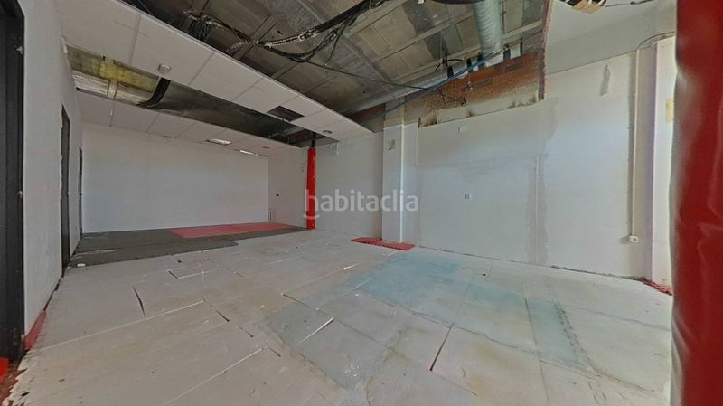 Foto 52c3bdb1-5849-45a7-b077-30711dfbdefa. Local comercial a Melide