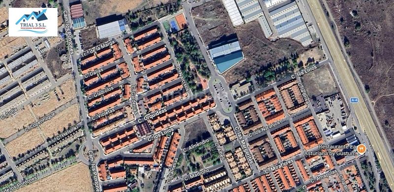 Foto 24102ba9-42e9-4aea-9115-e28fa003ebf9. Casa a Seseña nuevo Seseña