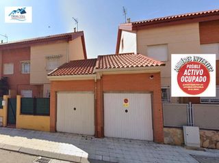 Casa a Calle ORQUIDEAS