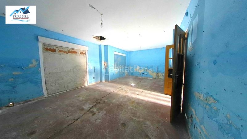 Foto 5484e755-2402-4276-b541-d4b43e917310. Casa amb aparcament a Hormigos