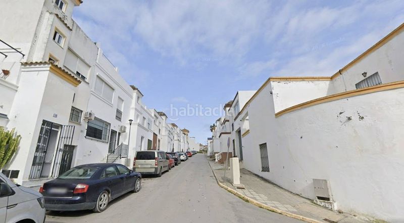 Foto 45131cda-01d9-457e-8623-6d09e2a77c46. Pis a Lebrija
