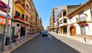 Pis  Calle de ramón y cajal. Venta piso en alberic valencia