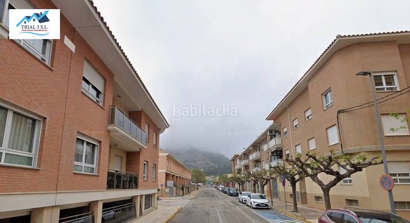 Foto c87eb142-c70b-4158-bac6-5156e0a7ec12. Local comercial a Cocentaina