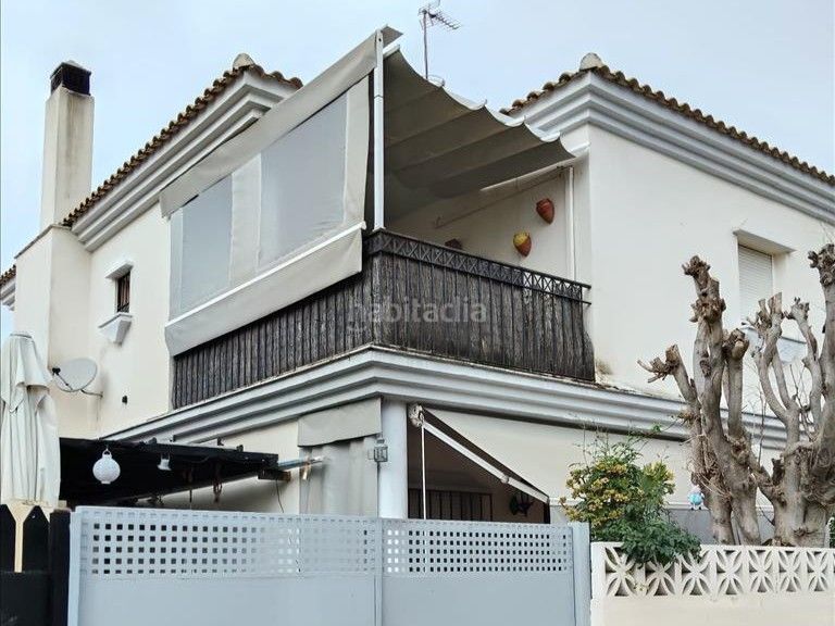 Foto d2caafd2-6c88-44c0-a1fa-86a79f50a527. Apartamento en Gelves