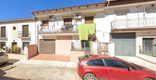 Semi detached house in Baños de la Encina