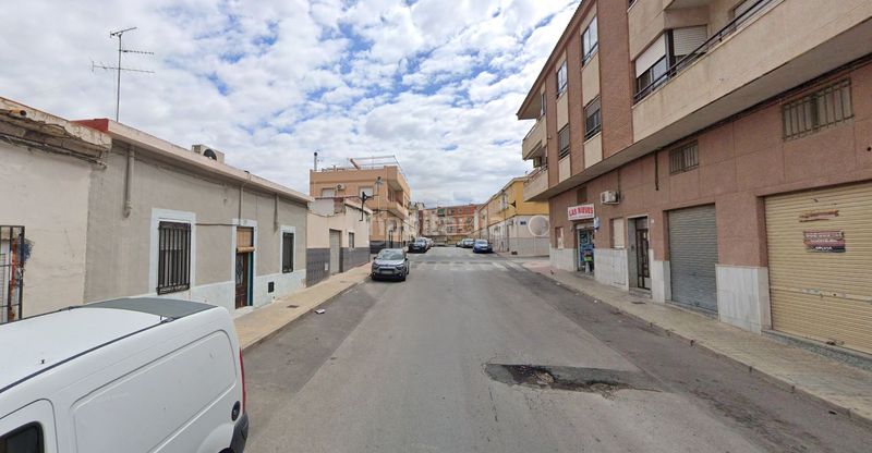 Foto d264d183-7483-407b-b39e-d93a04d34adc. Casa a Plaza Castelar - Mercado Central Elda