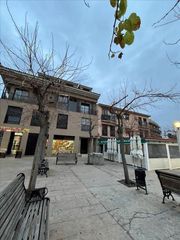 Duplex in Velilla de San Antonio