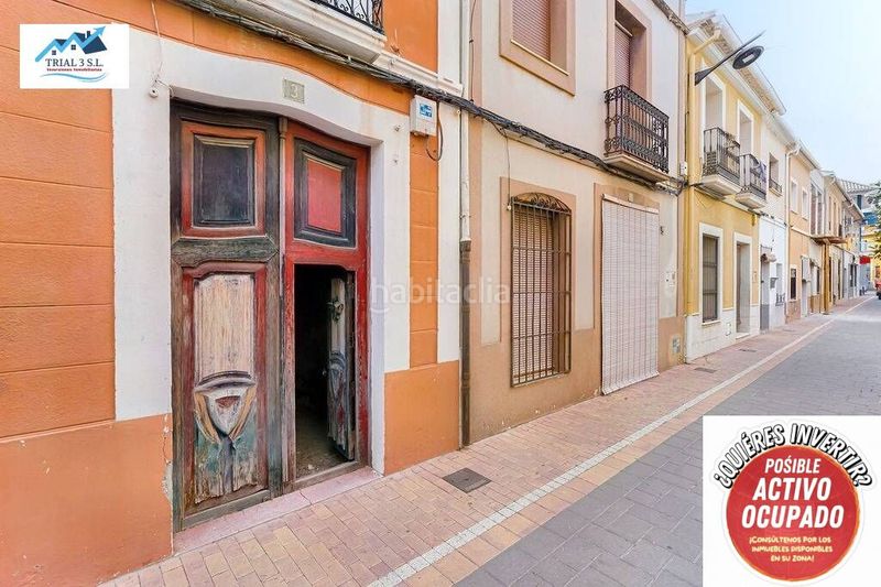 Foto f00d0742-f754-4b34-b5a2-3479a8bbda29. Casa adossada a Ondara