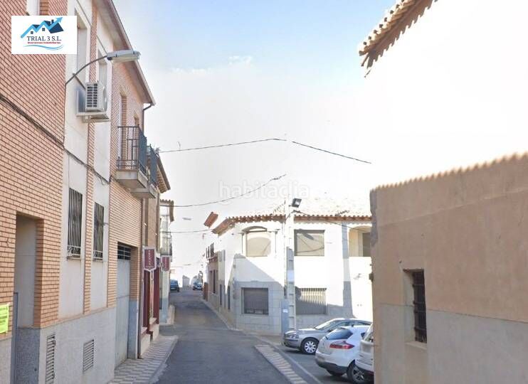 Foto cc6833c7-84ec-4d28-8687-357f2e5ba13d. Aparcament cotxe a Yébenes (Los)