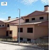 Gebäude  Avenida marco antonio. Venta de 16 viviendas en buenavista, salamanca.