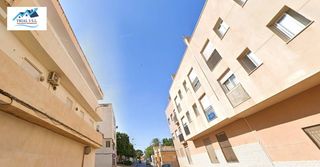 Pis  Calle fresal (n). Venta de piso en el ejido , almería.