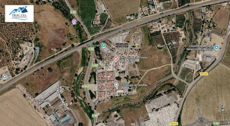 Foto 574ed51e-6e22-4048-a2e1-0c4f3e94d638. Casa a Lora del Río