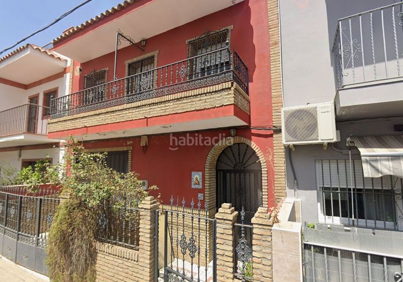 Foto 7056732e-a10a-4c54-bbb6-33f2f3d440da. Casa a Palmete Sevilla