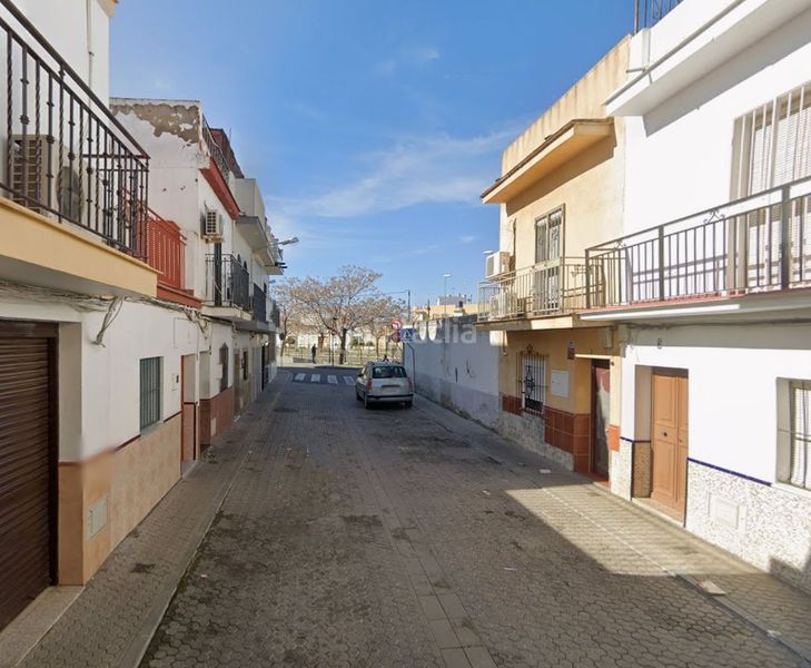 Foto 522bae0a-6aef-4b59-94ea-b9cbf04a33e2. Casa a Torreblanca Sevilla