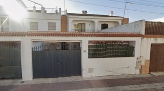 Casa a Calle MANUEL GARCÍA BAQUERO "MANOLO REVERTITO"