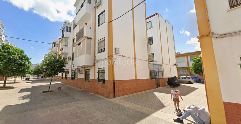 Foto 4bc0f079-3c4d-4eba-9be6-7d3f2dfb4dc5. Apartament a Cruz Roja Sevilla