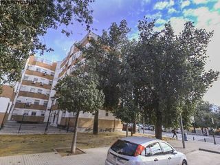 Pis  Ronda nuestra señora de la oliva. Venta piso en sevilla